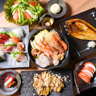 個室でゆったり♪お鍋や刺身など盛りだくさんのコースで宴会を★