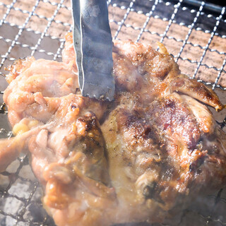 Shintoku local chicken procured from poultry farms, Seafood in season...both meat and fish◎