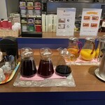 Kowakingu Supesu Katsuki Kafe - フリードリンク