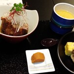 和食創庵 六花 - 豚角煮、茶碗蒸し、蒸し物、焼き物、漬物