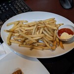 快活CLUB - 料理写真:メガ盛りポテト