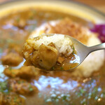 Spice&chicken HONEYCOMB - チキンカレー