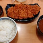 Katsuhanatei - リブロースかつランチ 1200円