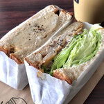 ベジタル サンドイッチ - ＊チキンチーズサラダサンド（¥432）
＊エッグサンド（¥345）