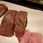 ひとし - 石垣牛寿司（タレ・塩）2貫　280円／貫