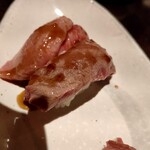 ひとし - 石垣牛寿司（タレ・塩）2貫　280円／貫