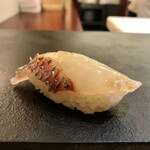 兄弟寿し - 新潟 粟島 真鯛 4日熟成(握り)