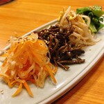 Ushiyaginbee - 