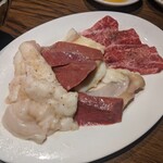 虎ノ門 肉と日本酒 - 