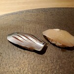 Sushi Ochiai - コハダとタイラギ