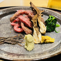 馳走 啐啄一十  - 榊山牛