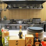 kitchen俊貴 - この厨房から素晴らしいお料理が創られます。　　　　　2020.11.28