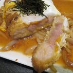 成蔵 - カツ煮断面