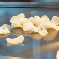 佐賀牛 季楽 銀座  - にんにくチップ