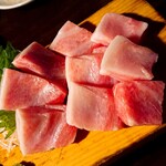 熟成本鮪と熟成黒毛和牛A5と熟成鹿肉の食べ比べ！魚せん - 