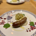 NODO - 豚のムゼット 蕪のブロヴァーダ添え クランスカ・クロバサ