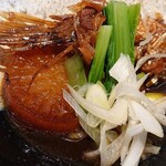 目黒魚金 - 大根と鯛のカマ煮