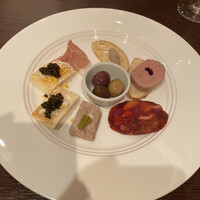 CINQ - 