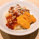 すし人　酒伊 - 痛風丼