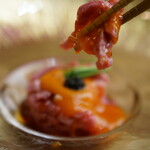 Kitashinchi Yakiniku Kikuchi - 生肉の甘みを堪能できます。