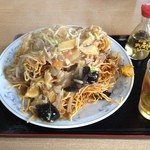 萬福 - 名物！？特大かた焼きそば！！