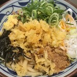 丸亀製麺 - 旨辛まぜ釜玉アップ(2020.11.11)