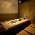 和牛焼肉食べ放題 肉屋の台所 - 内観写真:個室