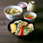 湯葉野菜天丼