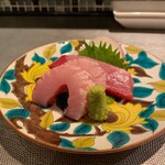 KOTETSU - ブリの刺身