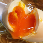 支那そばや - 名古屋コーチン味付け玉子