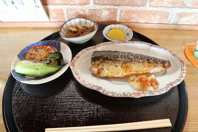 お食事 はなの 東水戸 和食 その他 食べログ