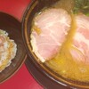 家系ラーメン とらきち家