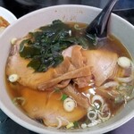 中国手打拉麺 馬賊 - チャーシュー麺。
