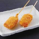 Tontombi ushi - チーズ串カツ