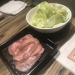 Gyukaku Nanba Dotonbori Ebisubashi Ten - Yamitsuki Shio Cabbage and Tongue