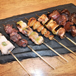 Yakitori Hattorikun - 焼き鳥盛り合わせ 7本