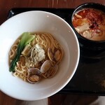 GYOZA SAKABA GYO-TEN - 大阪出汁つけ麺
