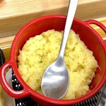 はなちゃんうどん  - うどんには生姜が付いてきてました