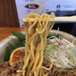 ラーメン専門店 まんてん - 麺のアップ