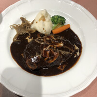 厳選洋食さくらい - デミグラスハンバーグ