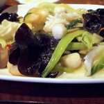 心龍 - 海鮮と旬野菜の炒めです