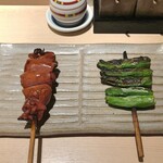 焼鳥 おみ乃 - 血肝 + ししとう