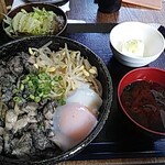 日本橋 ぼんぼり - 塩炭火焼親子丼