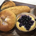 自家製酵母パン かばくら - 料理写真:天然酵母のパン