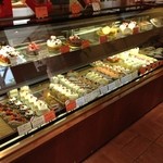 ｎｉｎｏ  - 店内