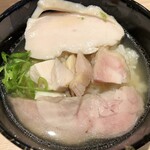 麺屋一燈 - 地鶏そば〜新得地鶏(塩)＋小ライス