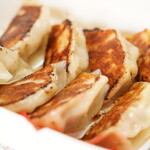 餃子屋つつむの餃子工房 - 