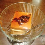 一徹 - トリュフが乗った自家製プリン