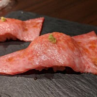 焼肉 じゅん - 肉寿司