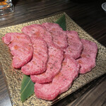 肉のたかしや - 料理写真: